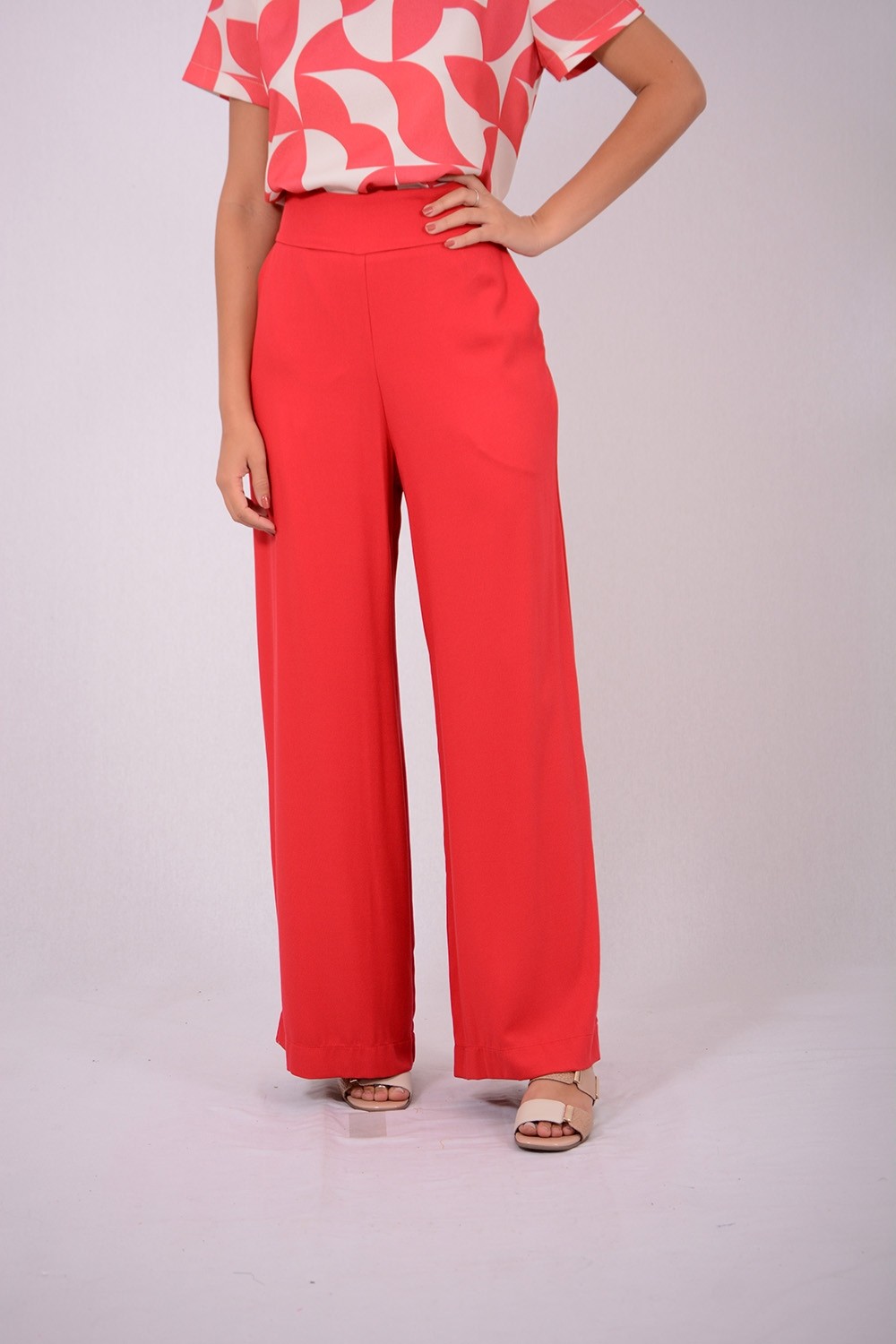 VERMELHO