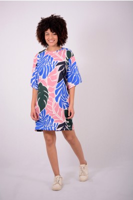 VESTIDO DE MALHA DECOTE CARECA ESTAMPA TROPICAL
