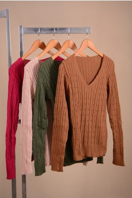 BLUSA TRICOT DECOTE V TRANCINHAS